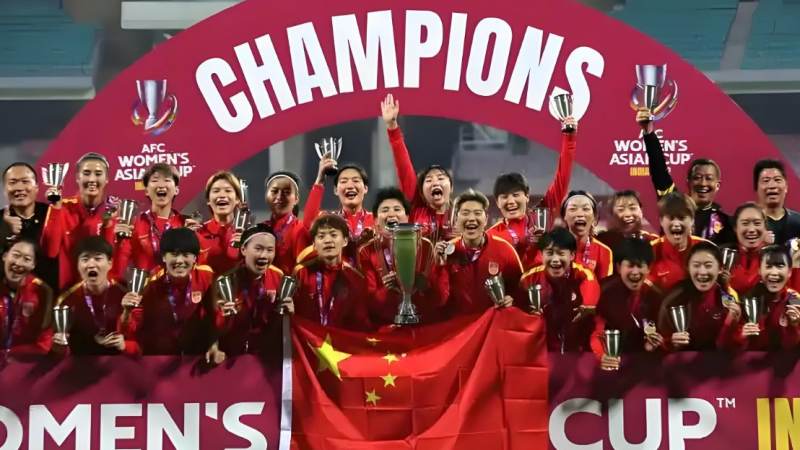 足球赛事前瞻中主场优势权重怎么修正?实战经验与方法